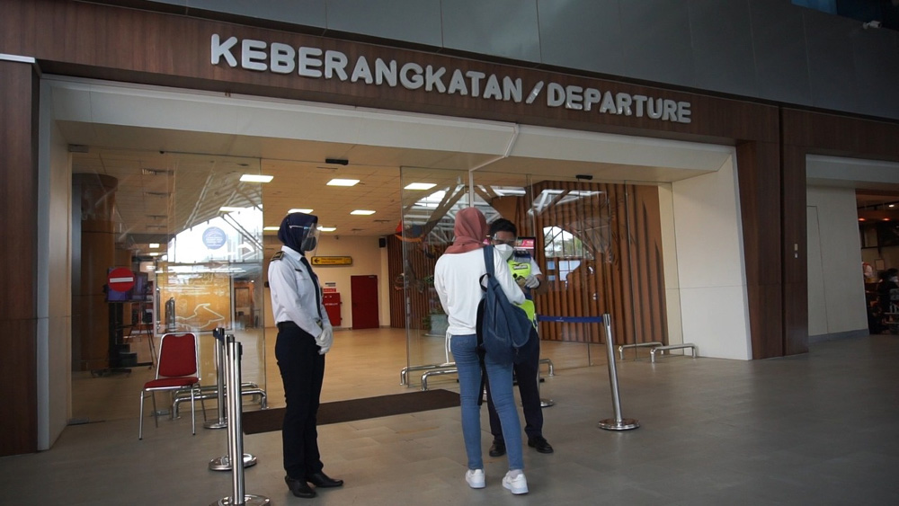 Kabar Baik, Naik Pesawat Tidak Wajib PCR dan Antigen