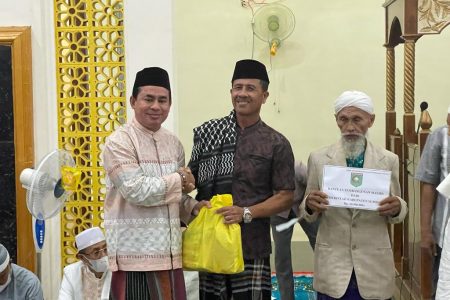 Safari Ramadhan di Lekong, Ini Pesan Ketua DPRD Sumbawa