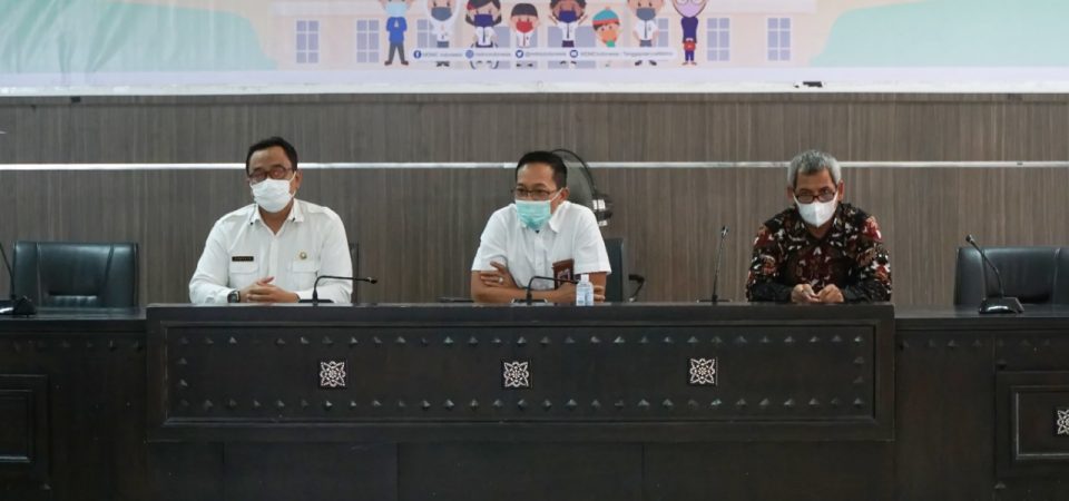 Sekda Taofik Kukuhkan Pengelola Sekber SPAB