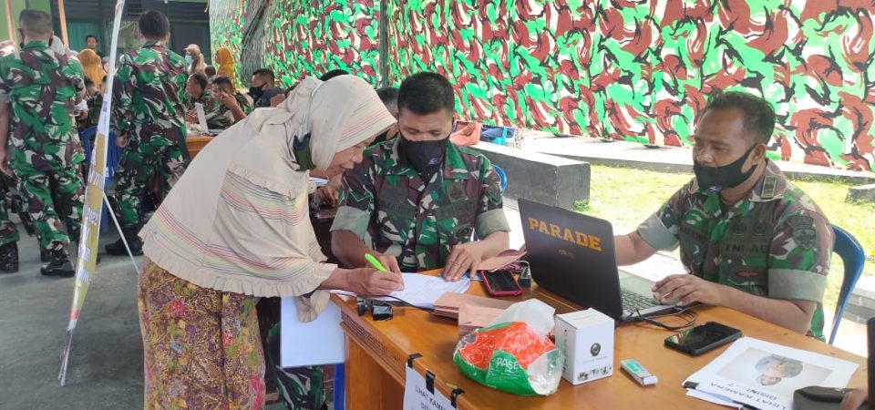 Penerima BTPKLWN Capai 75 Persen, Dandim 1615/Lotim Bagi Hingga Habis
