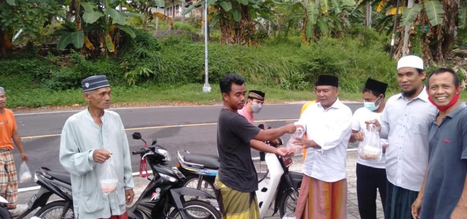Senggigi Hotels Assocation Bersama Dispar Bagi Takjil