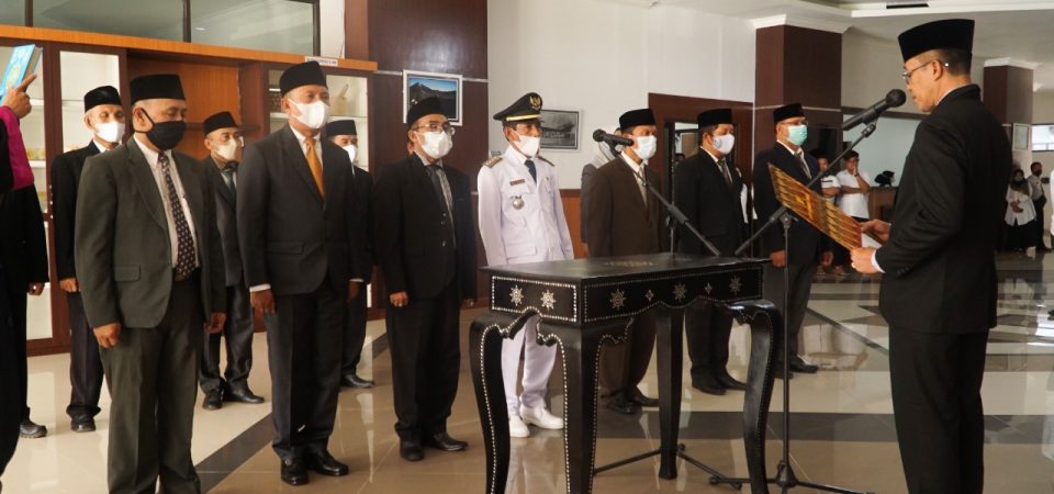 Sekda Juaini Taofik Lantik Tiga Pejabat Eselon II