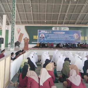 Dirjen SDPPI Kemenkominfo Beri Kuliah Umum Pada Mahasiswa dan Santri NW