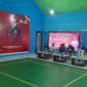 Sekda Apresiasi Kapolres Cup 2 Turnamen Badminton Hari Bhayangkara ke 76