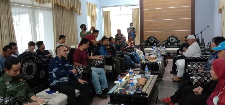 Bupati Lotim Sambut Baik Event Rinjani 100 Ultra