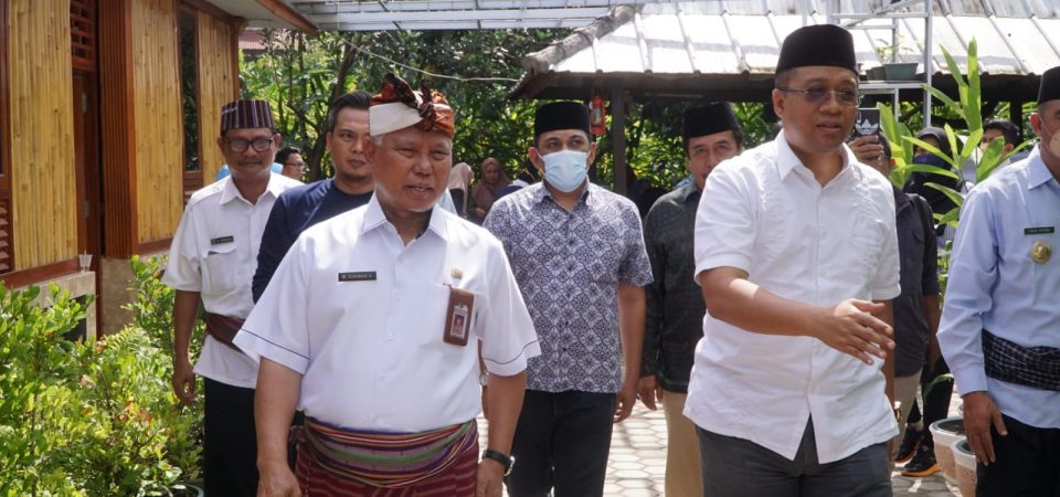 Bupati Lombok Timur Sukiman Azmy, Hadiri Pembukaan Majlis Taklim Agama dan Agro
