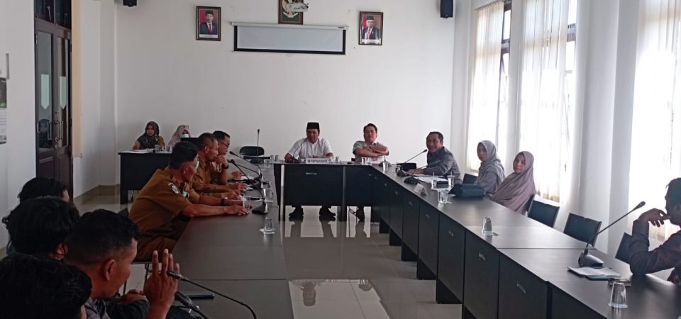 Minta Pembangunan Puskesmas Baru Sakti, FPM2 Lakukan Hearing ke Dewan