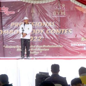 Bupati Sukiman Azmy Buka Profesional Lombok Body Contest