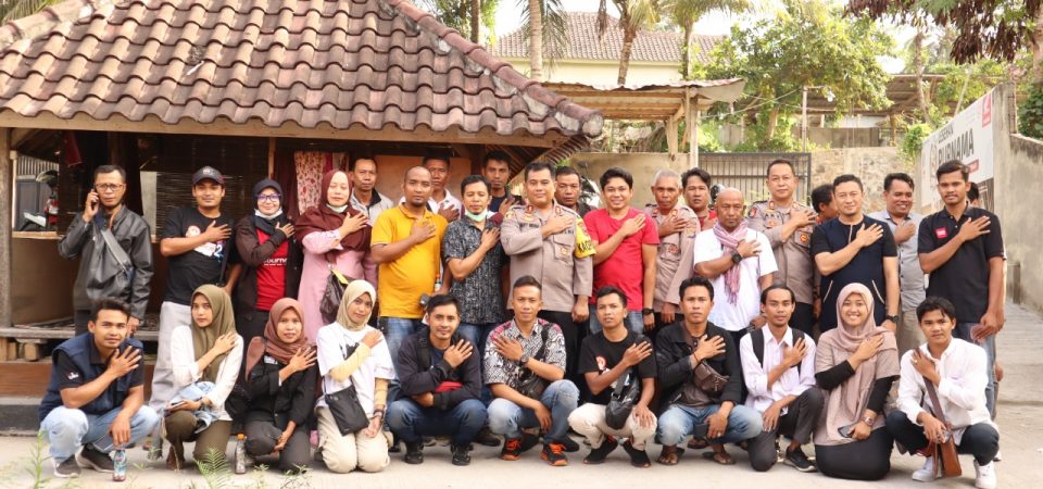 Kapolres Lombok Timur Bangun Sinergitas dengan  Wartawan