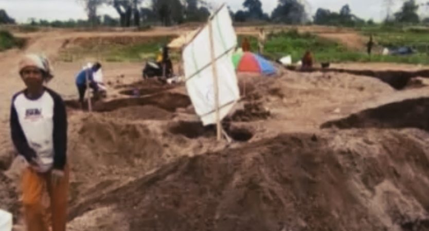 Sekda Imbau Warga Tidak Menambang Batu Apung di Areal Sirkuit Lantan