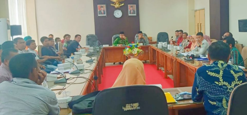 Mengeluh, Peternak Unggas Sumbawa Hearing ke Komisi II DPRD Sumbawa
