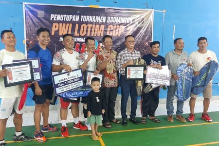Turnamen Badminton PWI Lotim Cup 2 Sukses Digelar