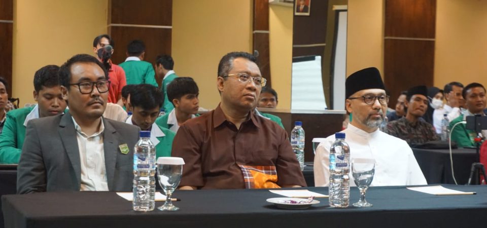 Hadiri Rakerwil HIMMAH NW NTB, Gubernur Dzul : Kerjakan yang Simpel, Tapi Mampu Menggerakan