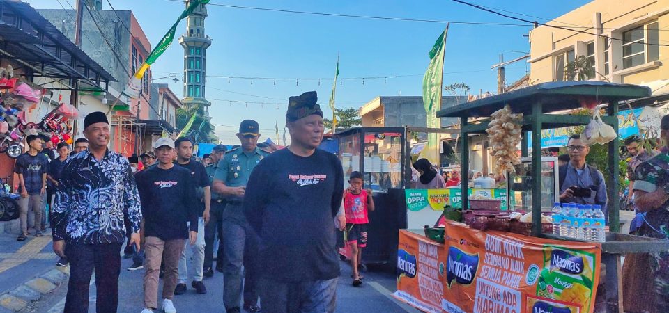 Bupati Sukiman Azmy Resmikan Pusat Kuliner Pancor