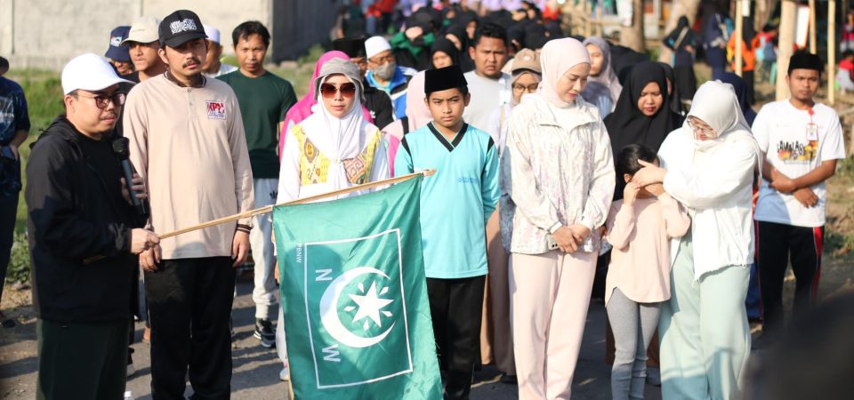HULTAH Ke-88 Madrasah NWDI, Belasan Ribu Santri Pontren Syaikh Zainuddin NW Ikuti Jalan Sehat