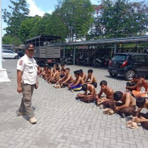 Bolos, Puluhan Pelajar SMP & SMA Diangkut Satpol.PP