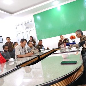 Peringati Hari Anti Korupsi Dunia, Kajari Lotim Inginkan  Koruptor Harus Dimiskinkan