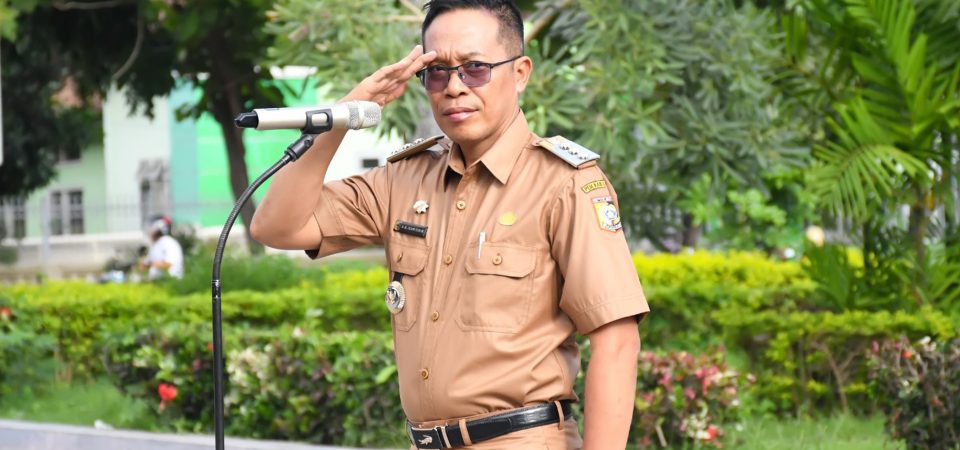 Pj Bupati Lotim Jadi Inspektur Apel Gabungan Sat Pol PP