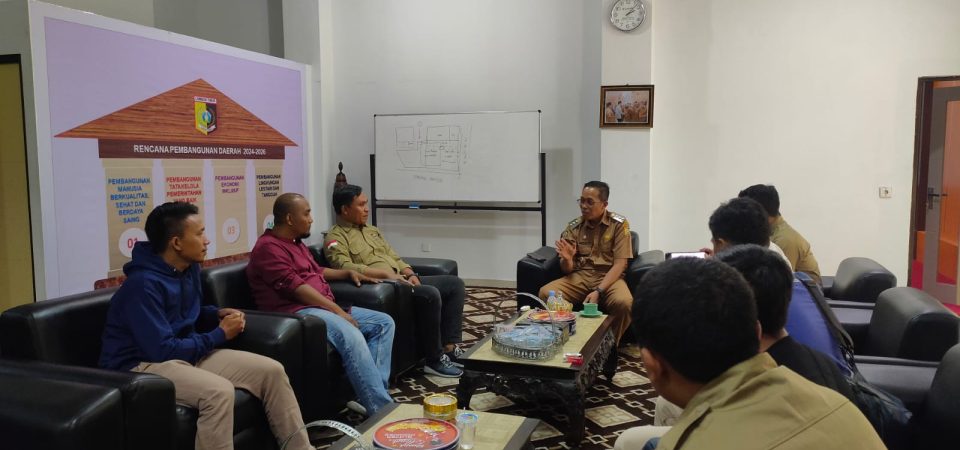 Pj. Bupati Juaini Taofik Terima Audiensi IJTI NTB