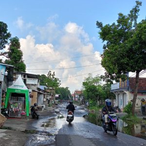 Terkait Drainase Jln. KH.Hasyim Ashari dan Simpang Tiga Pasar Klape, Ini Penjelasan Camat Selong