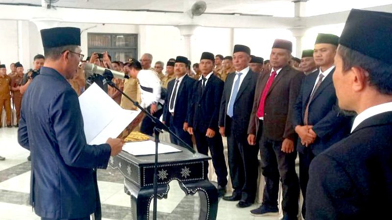 Jalankan Amanat UU Desa, Pj. Bupati Lotim Kembali Lantik 88 Mantan Kades