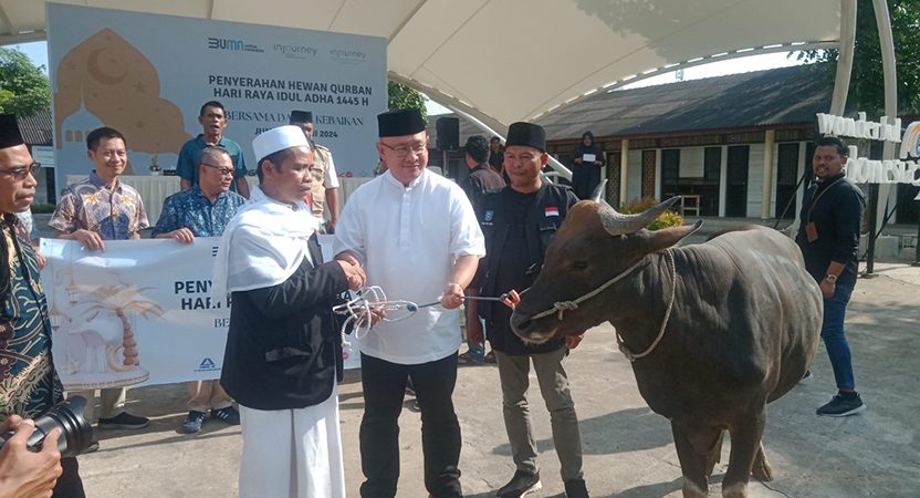 Sambut Idhul Adha, ITDC Serahkan 10  Hewan Qurban