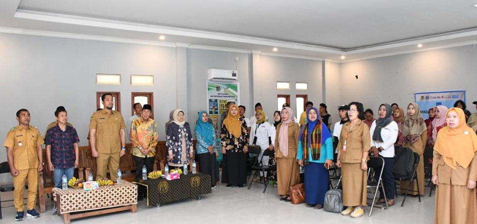 Gawe Gubuk, Kolaborasi Pemda KLU Bersama NGO Berikan Layanan di Desa Bayan