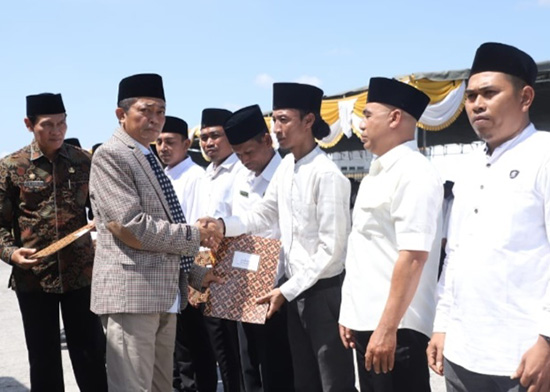 Bupati Pathul Bahri Kukuhkan 1072 Anggota BPD