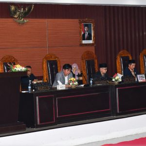 DPRD Ketok Raperda APBD 2025,  Pj Bupati Sebut Angka Kemiskinan Lotim Turun