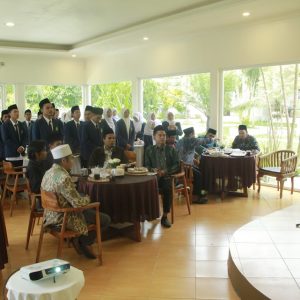 65 Mahasiswa Fakultas Dakwah IAIH NW Lotim Dikukuhkan jadi Sarjana di Hotel Nirvana