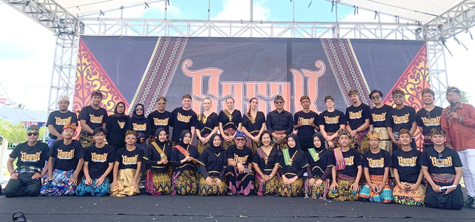 Lestarikan Budaya, Pemuda Masbagik Gelar Sasak Festival 2025