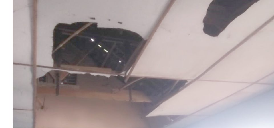 Memperihatinkan  Kondisi Bangunan SMKN 1 Jerowaru, Dikhawatirkan Sewaktu-waktu Roboh