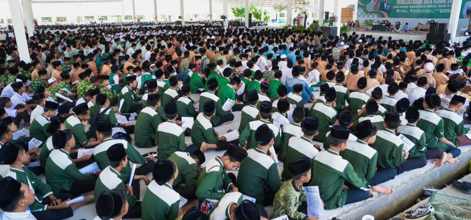 Sebanyak 18.209 Santri NW Terima Doa Ujian