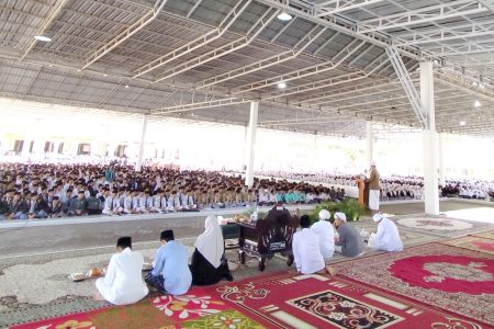 Hari Pertama, 8.700 Santri NW se Lombok Timur Terima Doa Ujian
