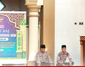 Polres Lotim Santuni Anak Yatim Dirangkai Perayaan Isro Mikraj