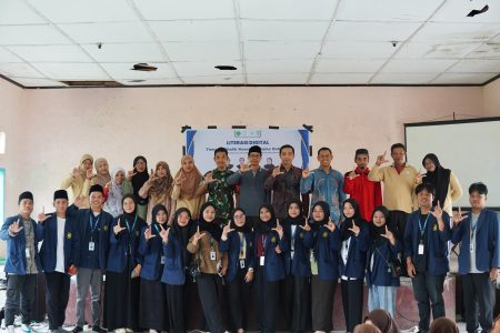 Mahasiswa KKN IAIH NW Lotim Desa Timba Nuh Gelar Literasi Digital  Pengaruh Game Online pada Remaja