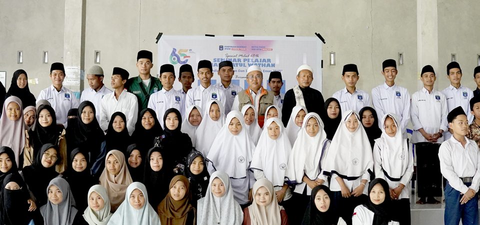 Sambut Milad ke-65, Pimda IPNW Lombok Timur Gelar Seminar