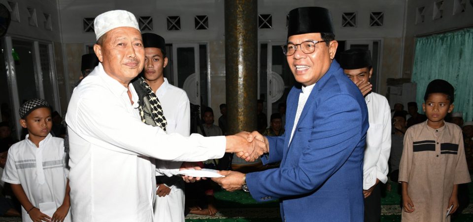 Bupati Haerul Warisin Minta Masyarakat Melapor Jika Bulog Beli di Bawah HPP