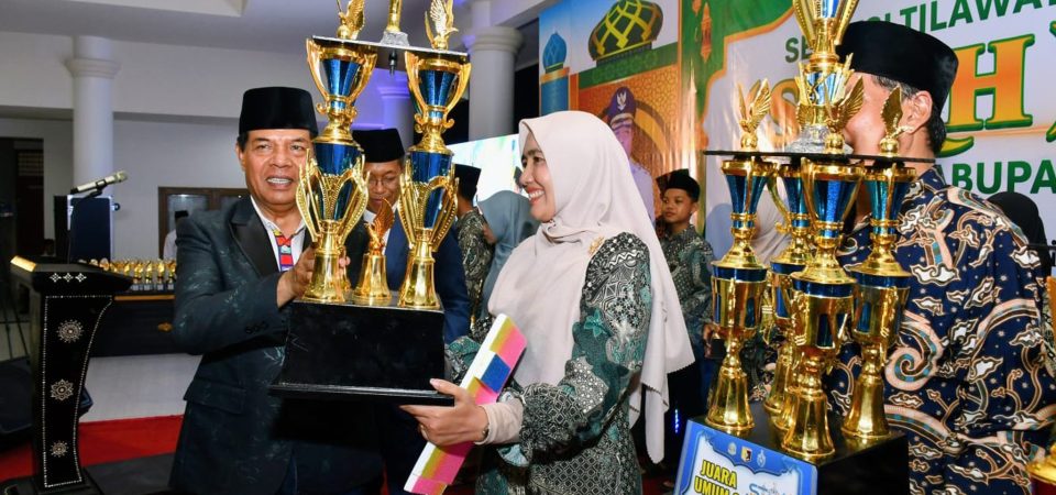 Kecamatan Selong Juara Umum STQH XXVII Tingkat Kabupaten Lombok Timur