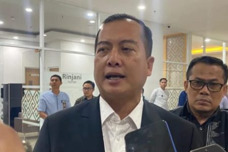 Gubernur Bakal Rombak Total Jajaran Direksi Bank NTB Syariah