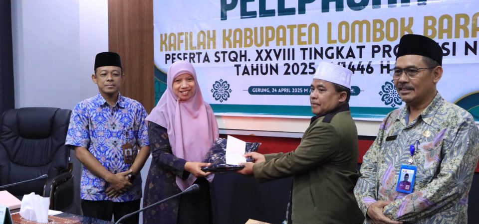 Lepas Kafilah STQH Lobar, Wabup Nurul Adha : Berikan Yang Terbaik untuk Lobar