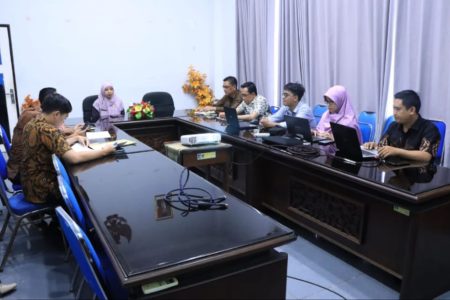 Kumpulkan Semua Kepala Desa, Bupati LAZ : Kepala Desa Aktor Penting Program Sejahtera Dari Desa
