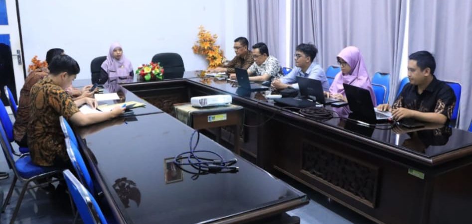 Kumpulkan Semua Kepala Desa, Bupati LAZ : Kepala Desa Aktor Penting Program Sejahtera Dari Desa