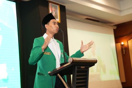 Hadi ke 59, Ketum Pimpus Himmah NW Elmas Serukan Sikap Optimisme Kader