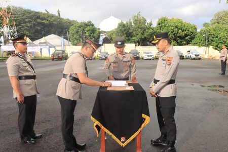 Kapolres Loteng Pimpin Sertijab Kasat Narkoba, Kapolsek Kawasan Mandalika dan Pelantikan Kapolsek Kopang