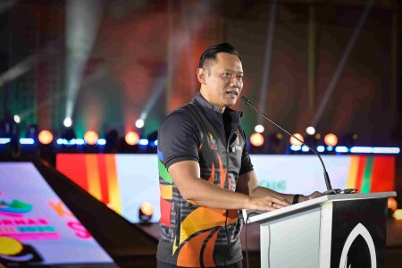 Resmi Dibuka AHY, FORNAS VIII 2025 di Mataram, Momentum Pertumbuhan Ekonomi Rakyat
