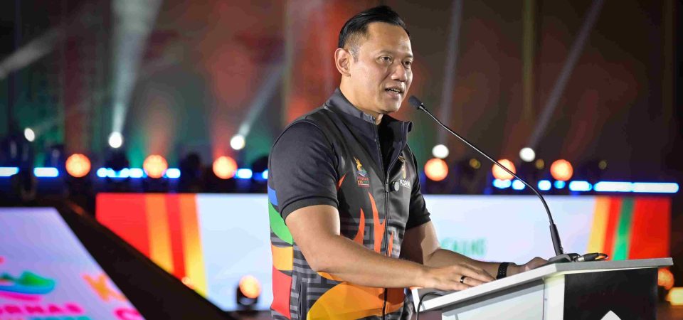 Resmi Dibuka AHY, FORNAS VIII 2025 di Mataram, Momentum Pertumbuhan Ekonomi Rakyat