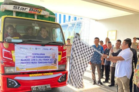 Lepas Bantuan Pangan Beras, Bupati LAZ Wanti Agar Peruntukan Sesuai Data