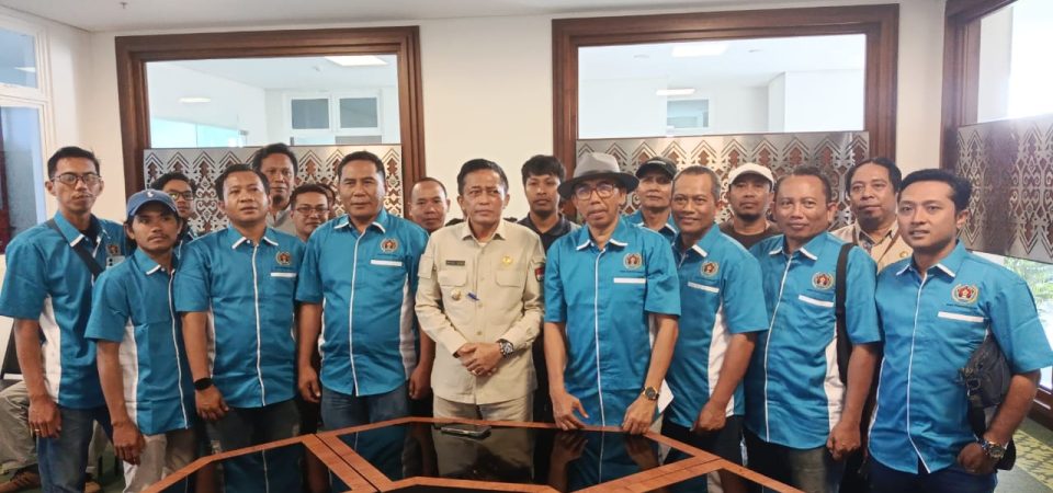 Bahas Sinergi Pers dan Pembangunan Daerah, Bupati Loteng Apresiasi Kehadiran PWI NTB