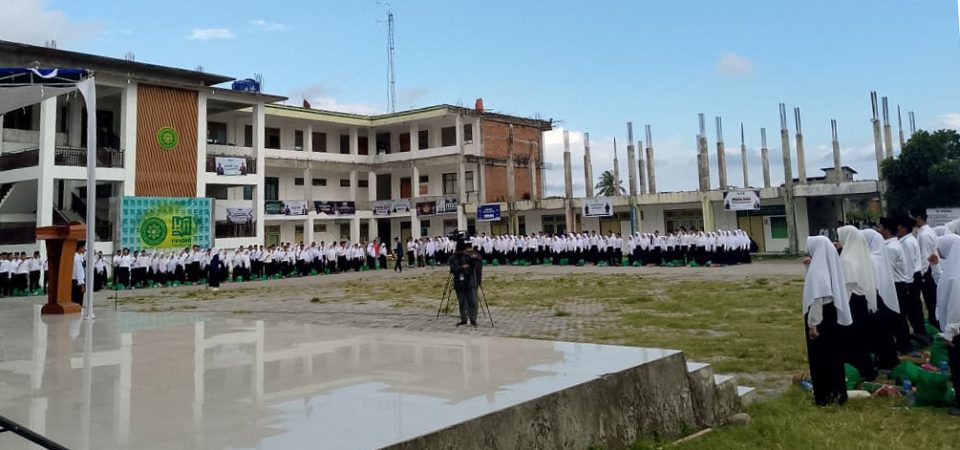 Ratusan Mahasiswa Baru IAIH NW Lotim Ikuti PKKMB 2025